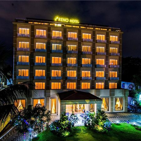 Reno Hotel Yangon Dış mekan fotoğraf